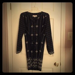 Short long-sleeve Loft dress